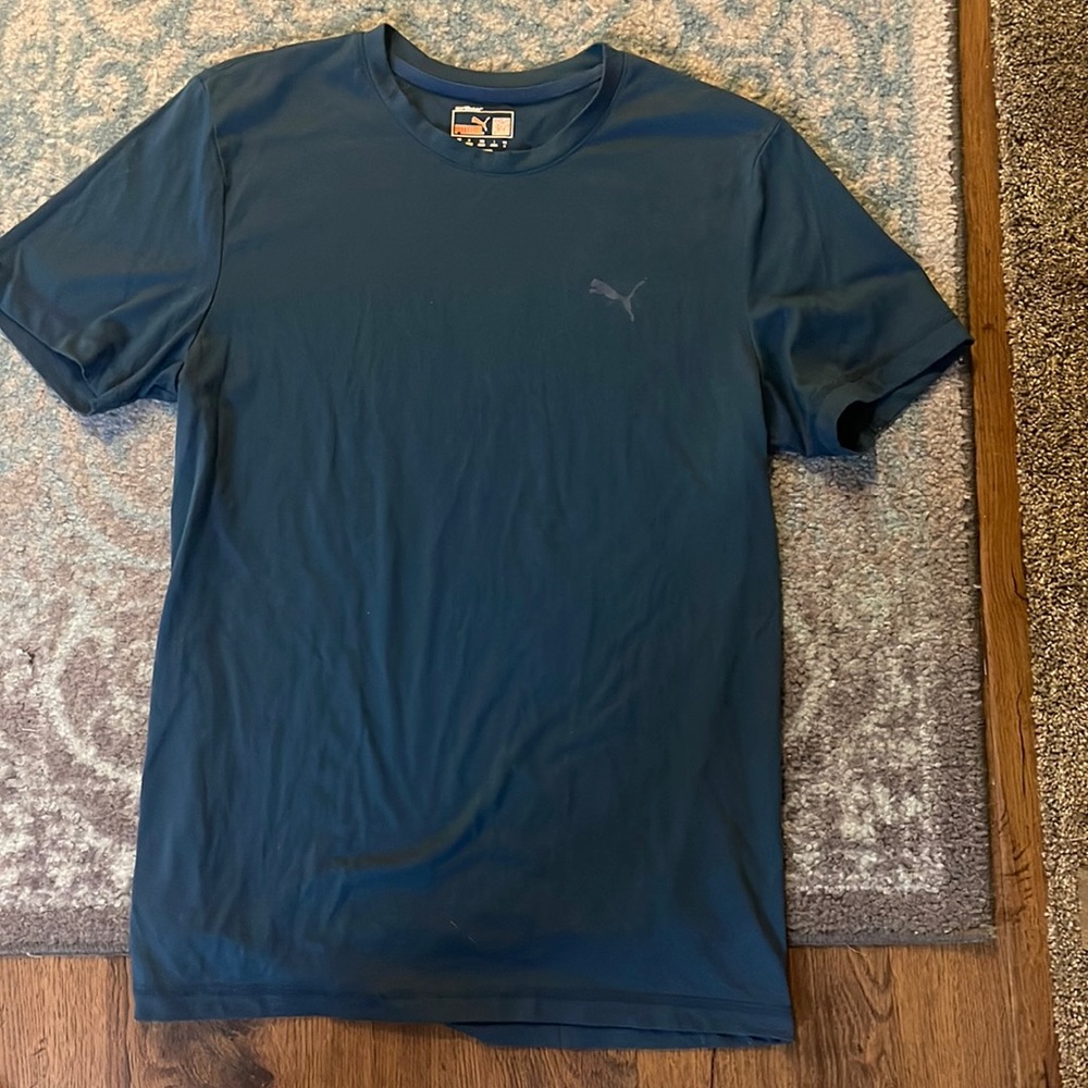Puma t shirt size m